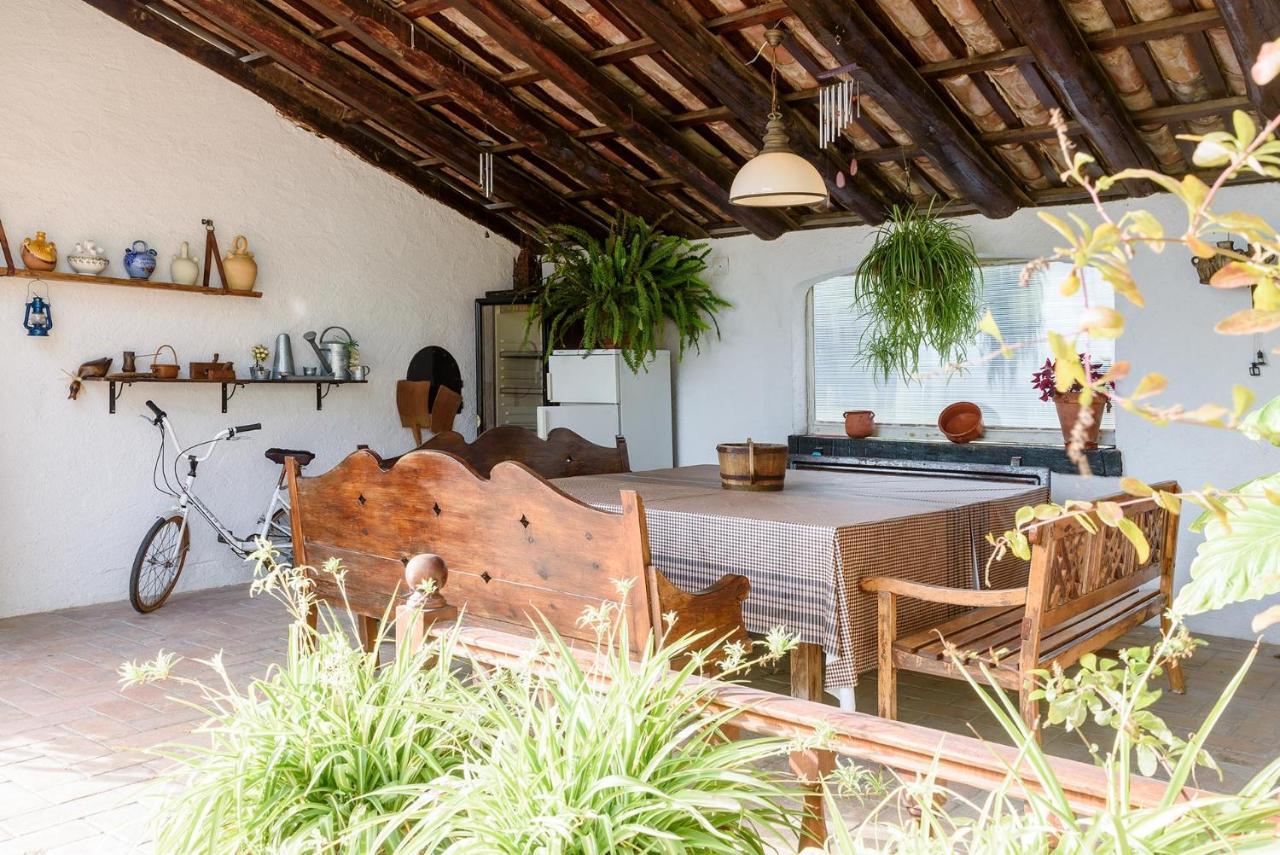 Masia Can Manent Del Bosc S XVIII Santa Eulalia de Ronsaná 외부 사진
