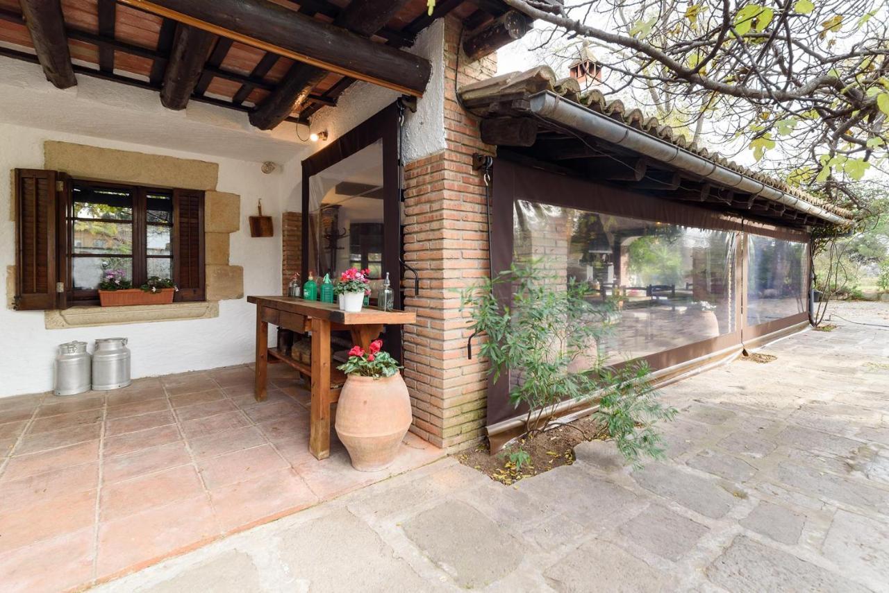 Masia Can Manent Del Bosc S XVIII Santa Eulalia de Ronsaná 외부 사진