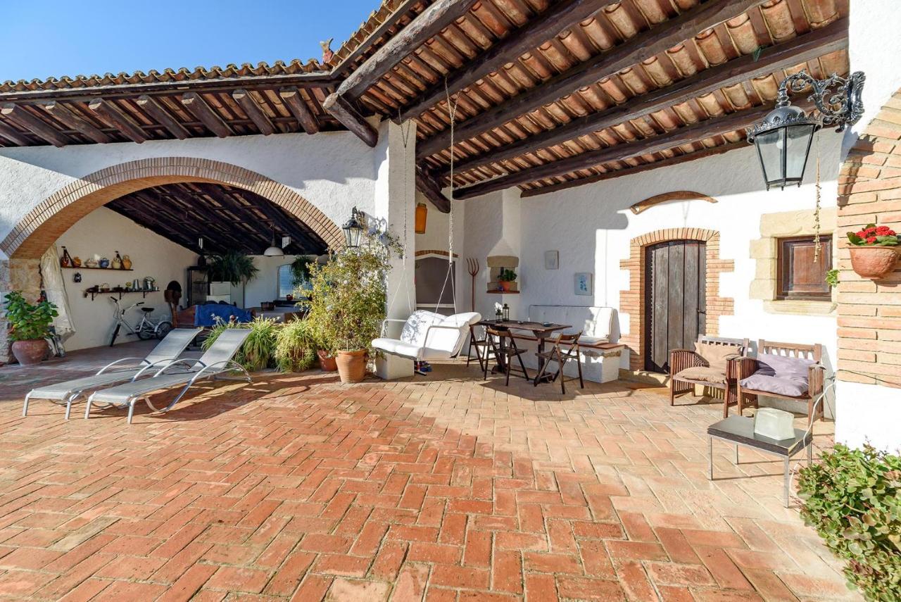 Masia Can Manent Del Bosc S XVIII Santa Eulalia de Ronsaná 외부 사진