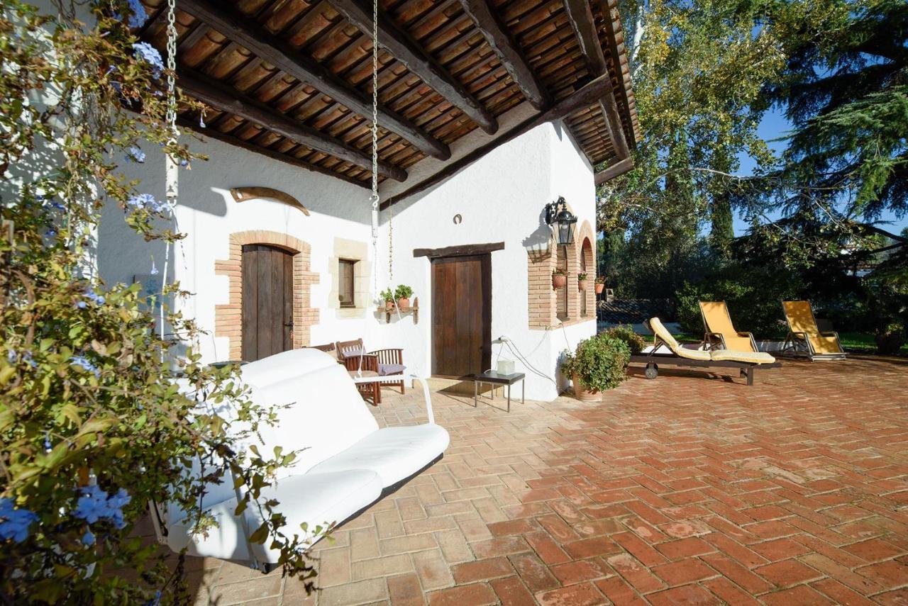 Masia Can Manent Del Bosc S XVIII Santa Eulalia de Ronsaná 외부 사진