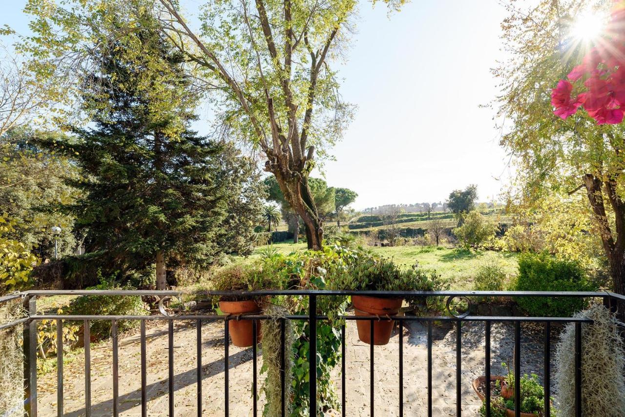 Masia Can Manent Del Bosc S XVIII Santa Eulalia de Ronsaná 외부 사진