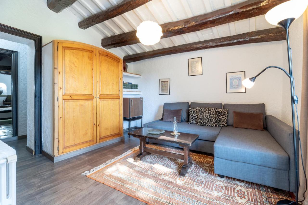 Masia Can Manent Del Bosc S XVIII Santa Eulalia de Ronsaná 외부 사진
