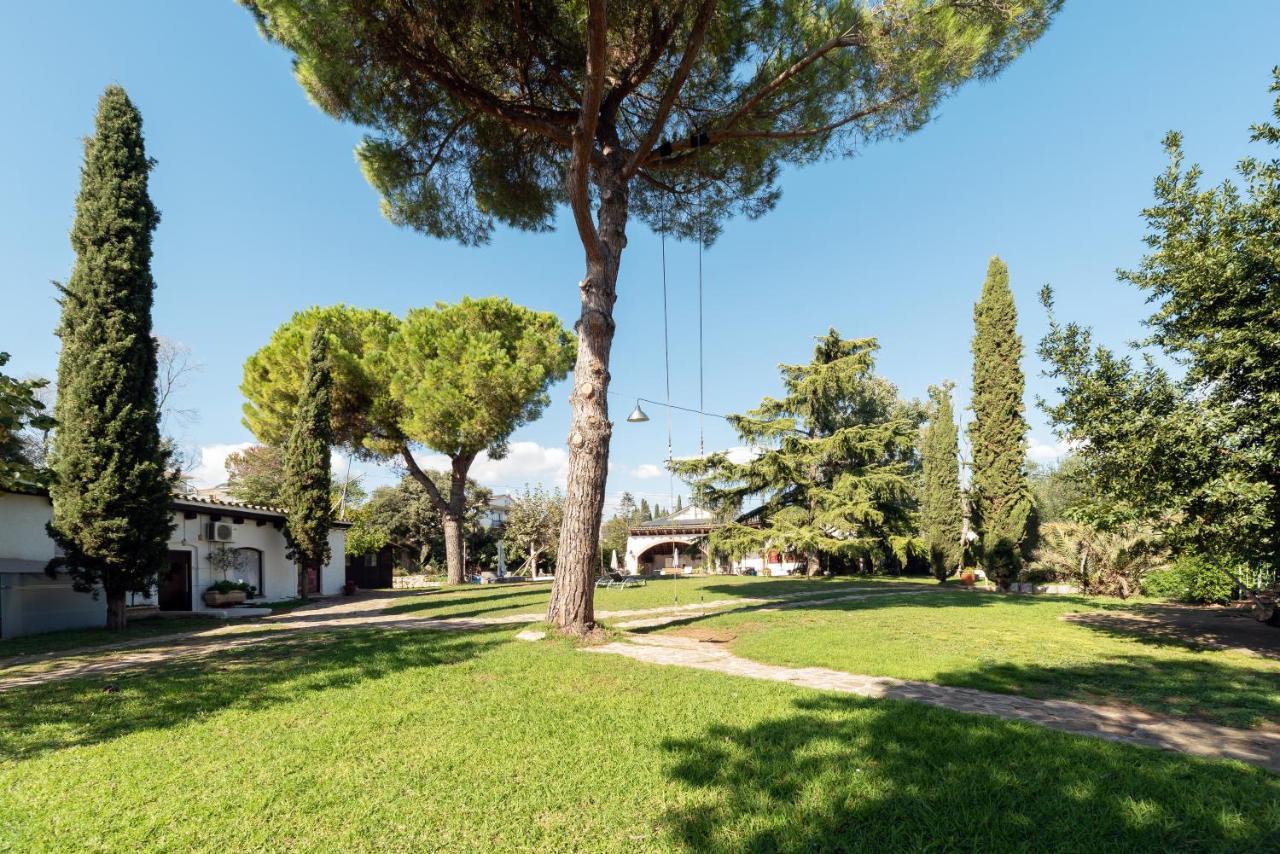 Masia Can Manent Del Bosc S XVIII Santa Eulalia de Ronsaná 외부 사진